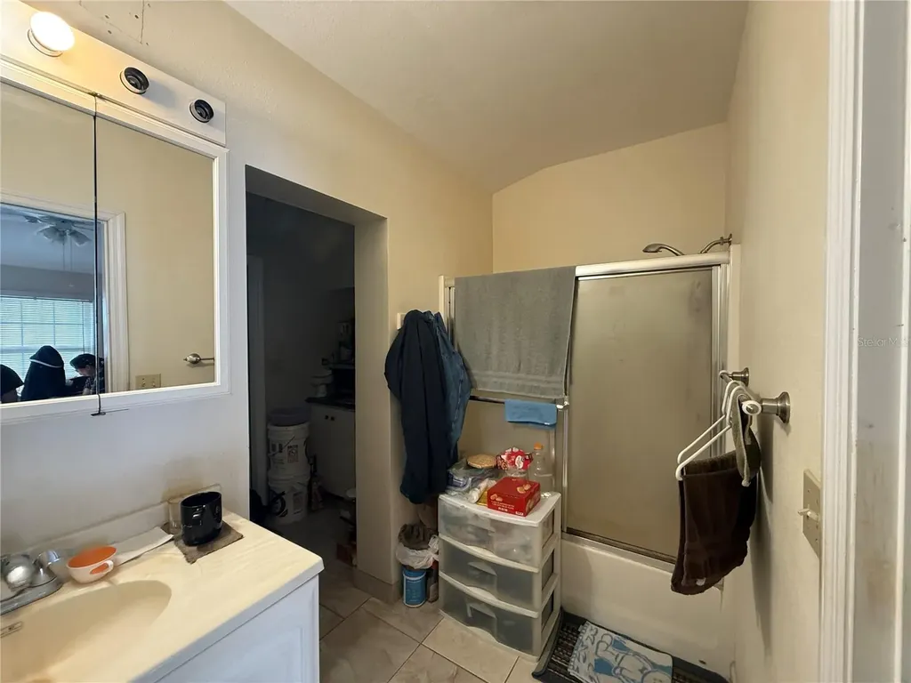 900 Timor Avenue Orlando FL 32804