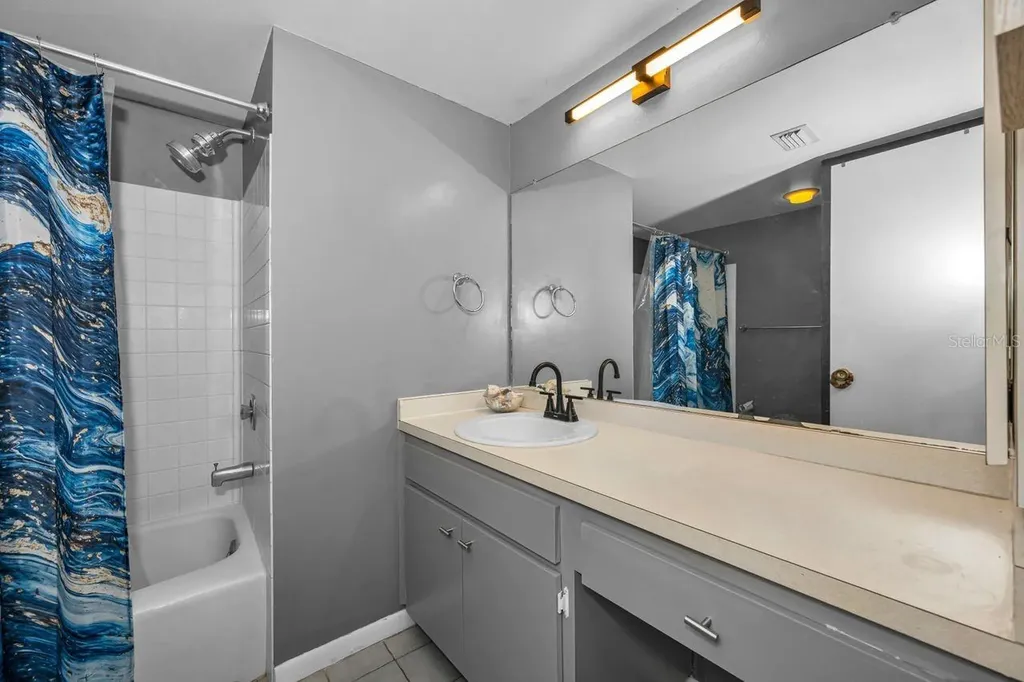 2581 Countryside Boulevard Clearwater FL 33761