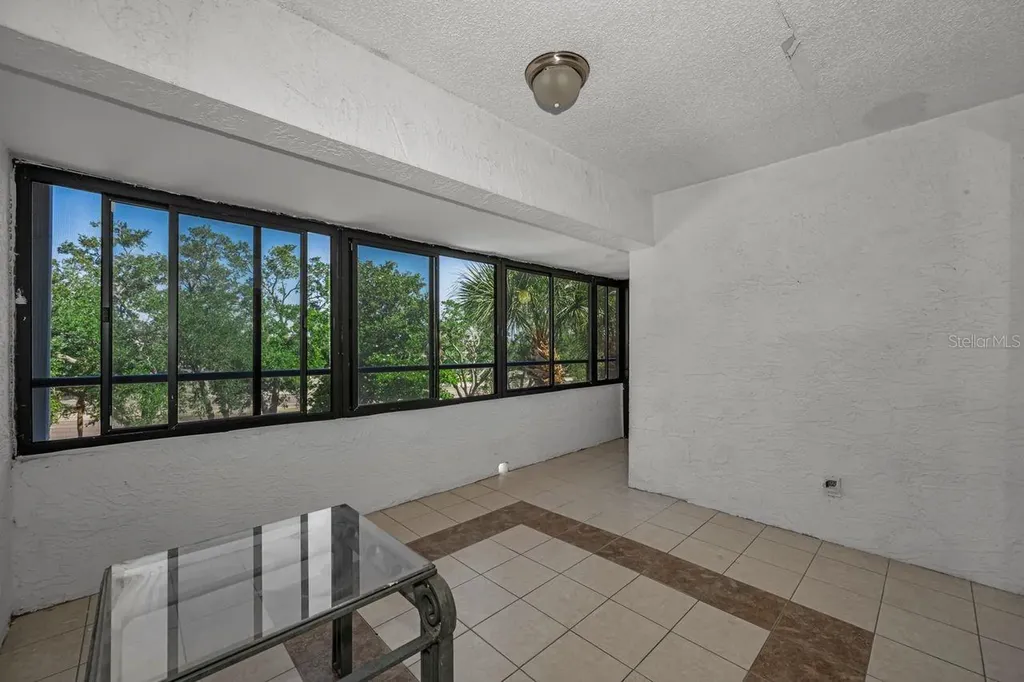 2581 Countryside Boulevard Clearwater FL 33761