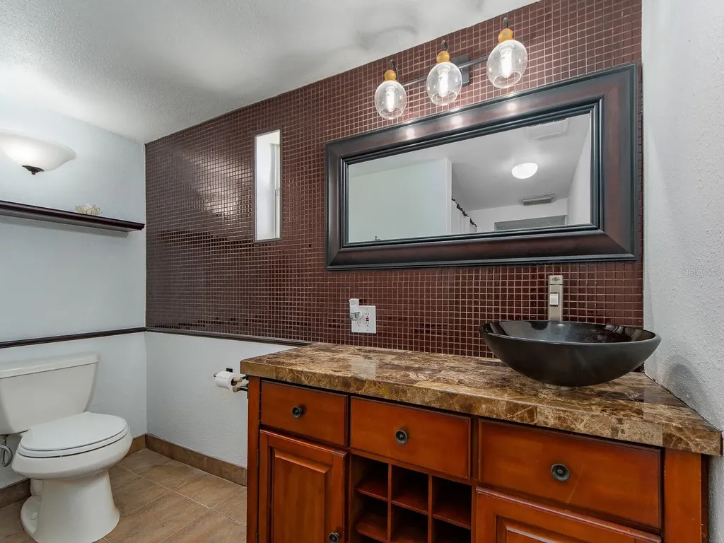 502 Lexington Street Dunedin FL 34698