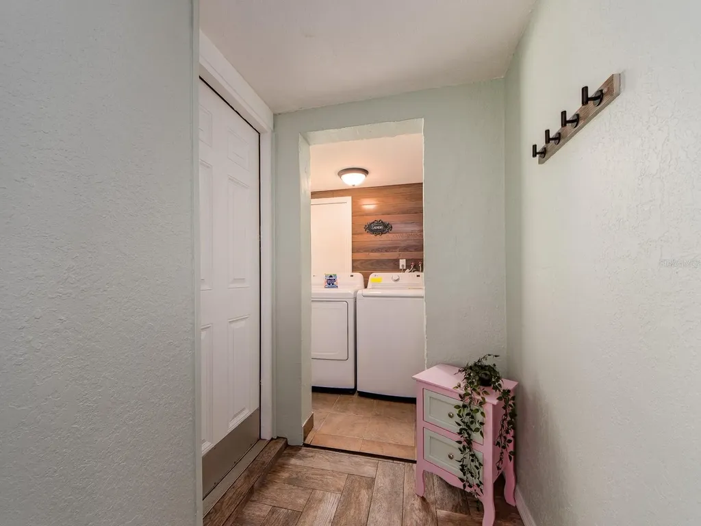 502 Lexington Street Dunedin FL 34698