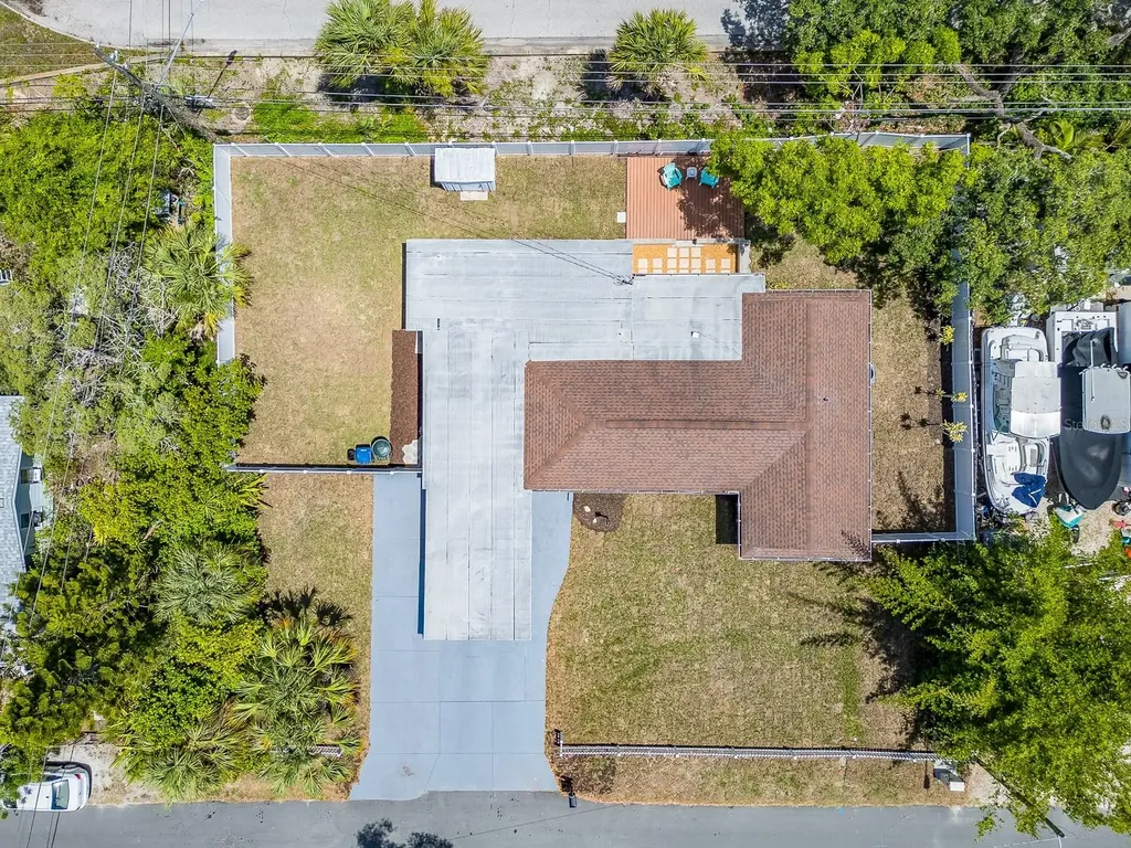 502 Lexington Street Dunedin FL 34698