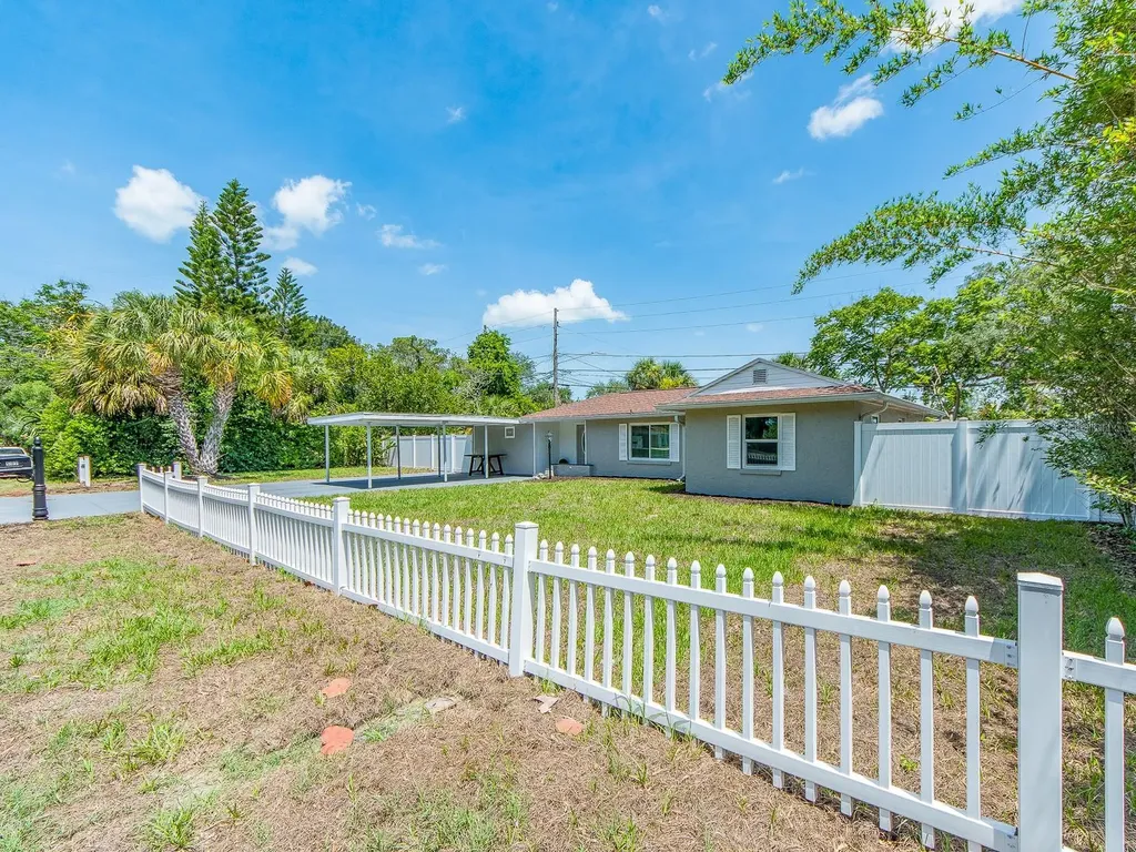 502 Lexington Street Dunedin FL 34698