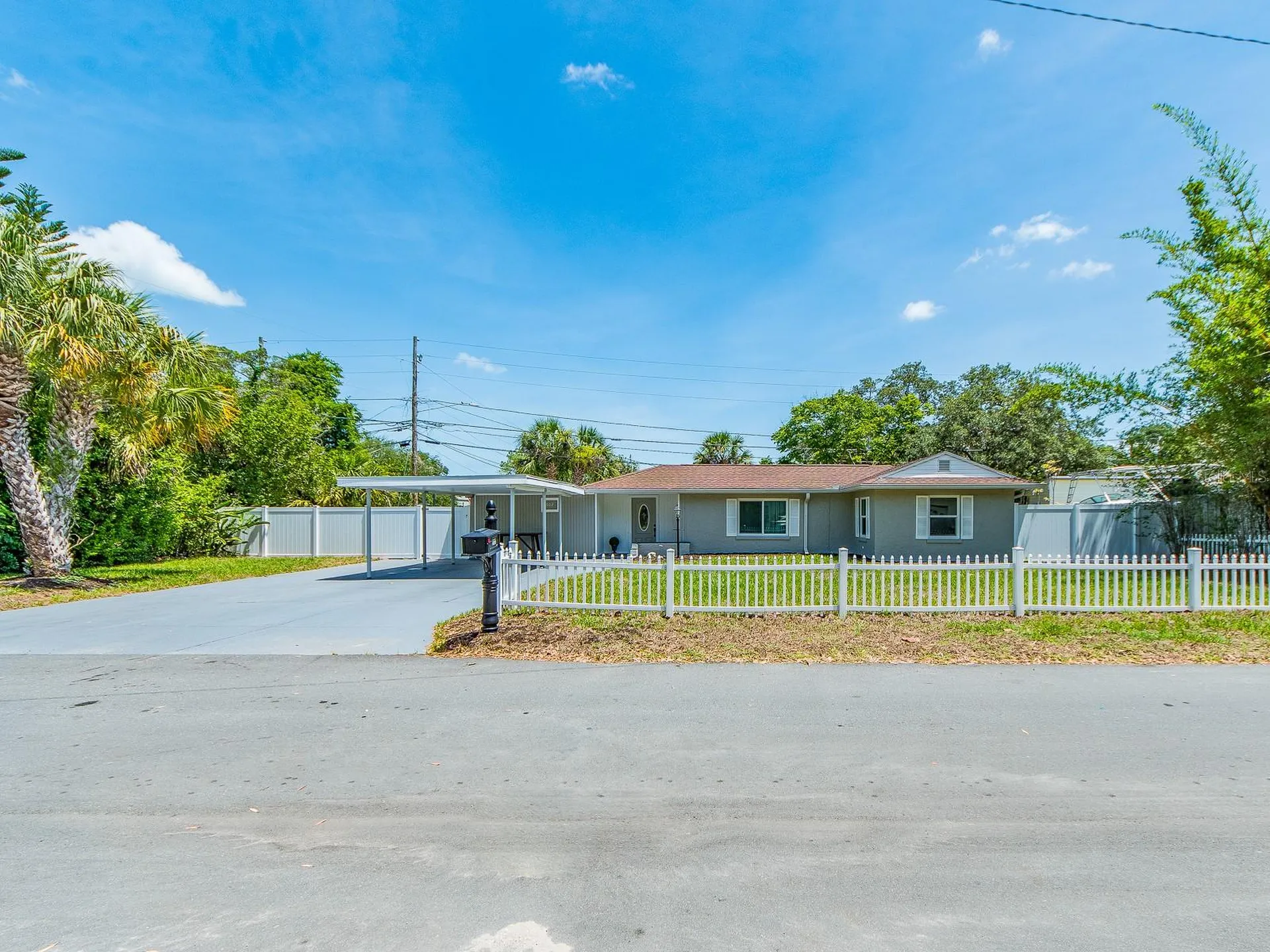 502 Lexington Street Dunedin FL 34698