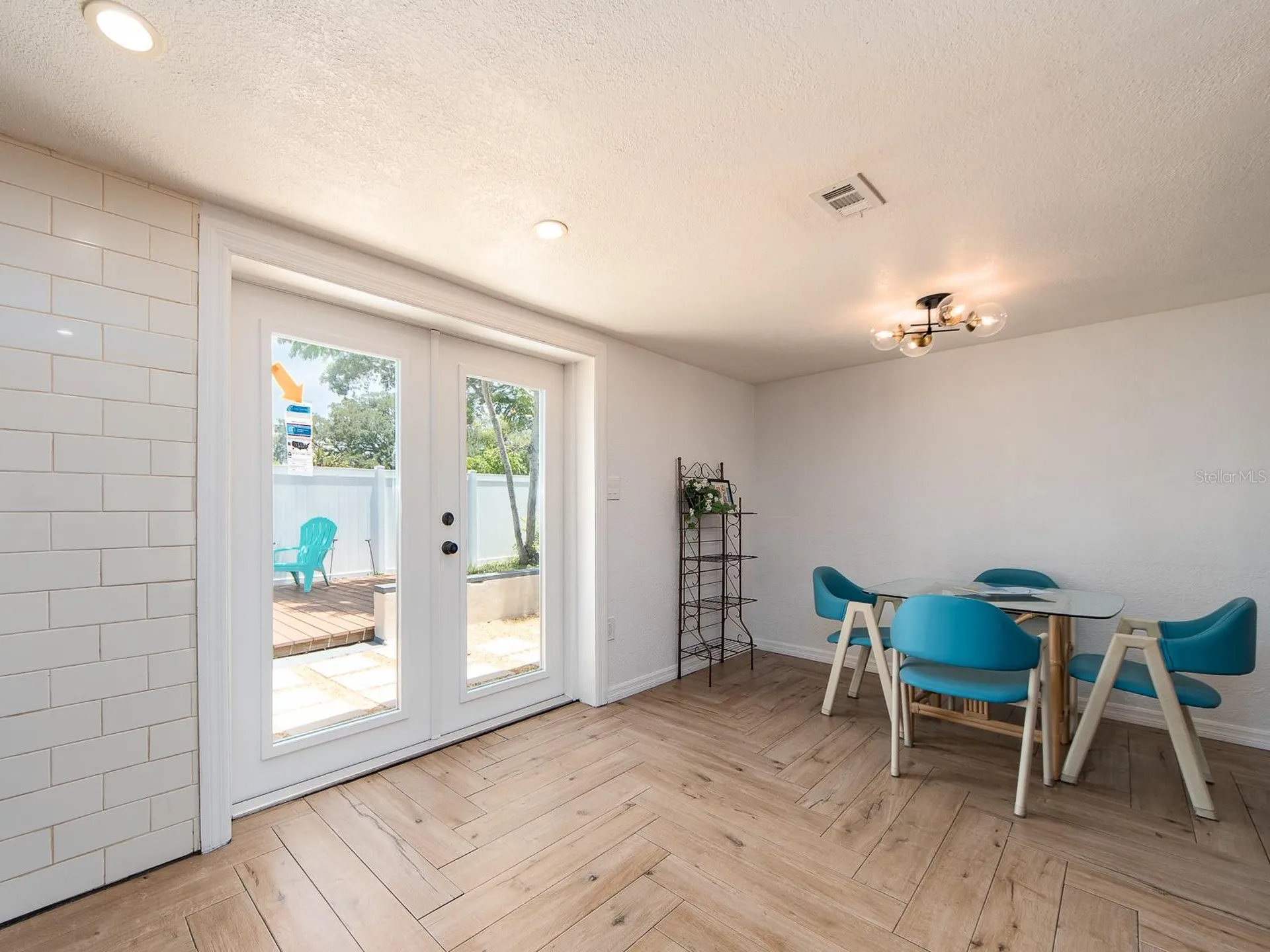 502 Lexington Street Dunedin FL 34698