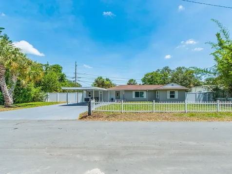 502 Lexington Street Dunedin FL 34698