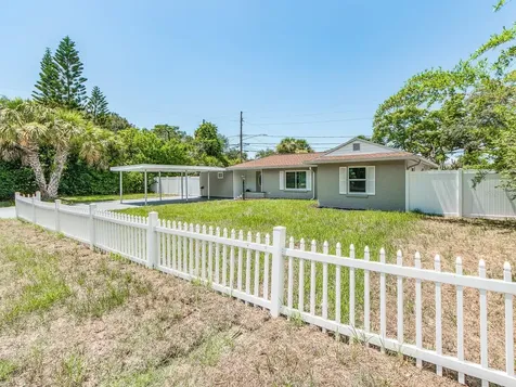 502 Lexington Street Dunedin FL 34698