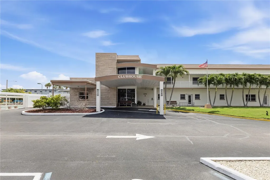 6025 Shore Boulevard S Gulfport FL 33707