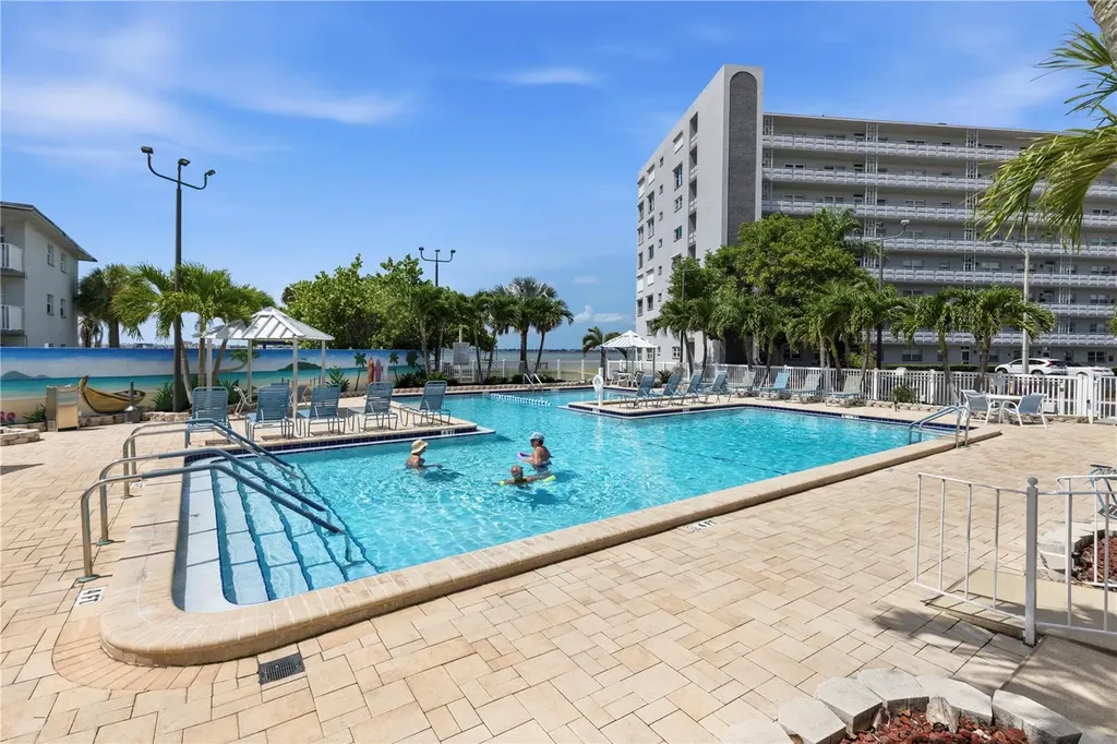 6025 Shore Boulevard S Gulfport FL 33707