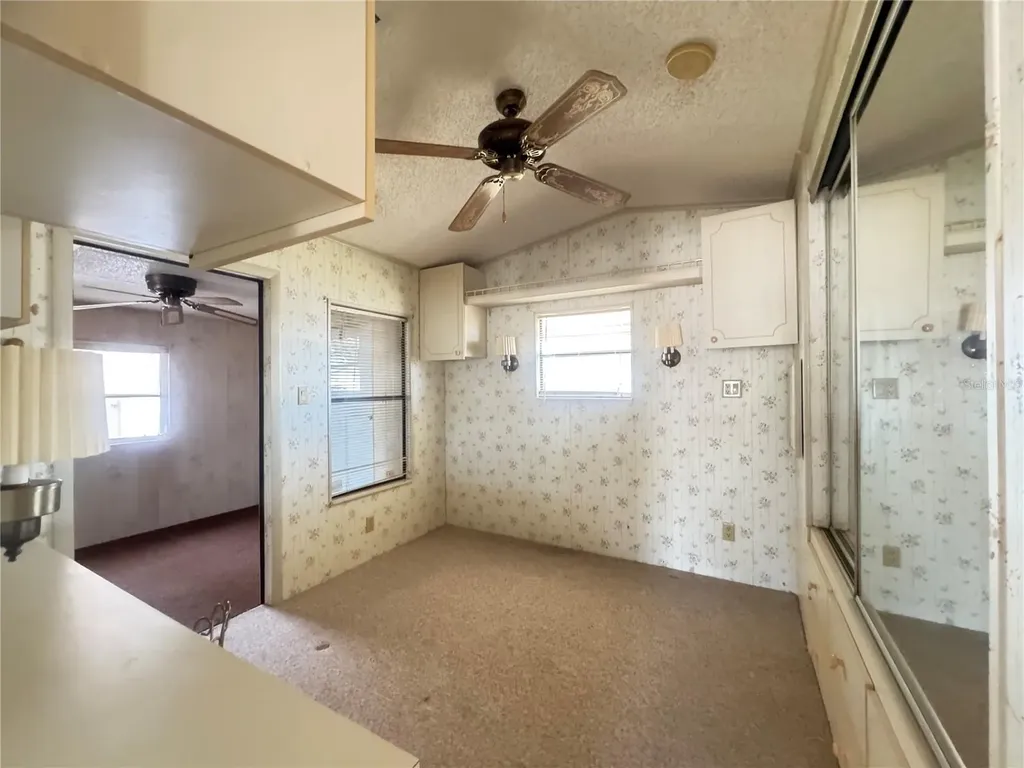 35220 Dodie Drive Zephyrhills FL 33541