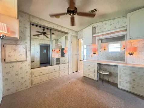 35220 Dodie Drive Zephyrhills FL 33541