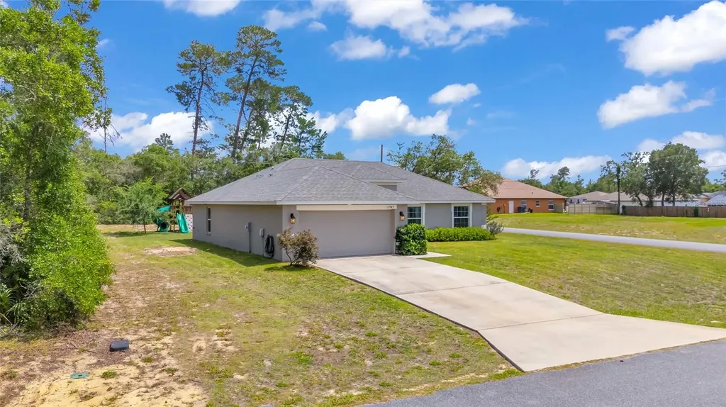 15947 SW 26th Court Ocala FL 34473
