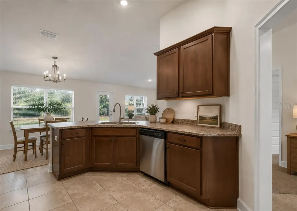 15947 SW 26th Court Ocala FL 34473