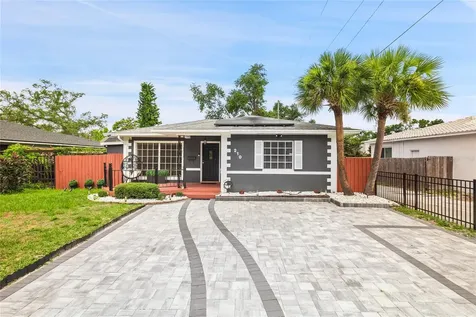 210 49th Street N St Petersburg FL 33710
