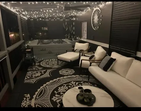 210 49th Street N St Petersburg FL 33710
