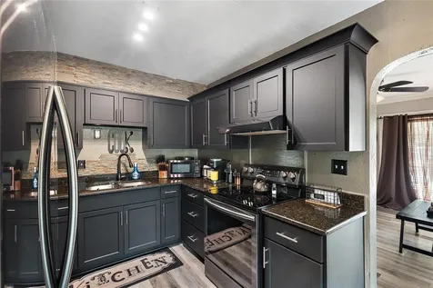 210 49th Street N St Petersburg FL 33710
