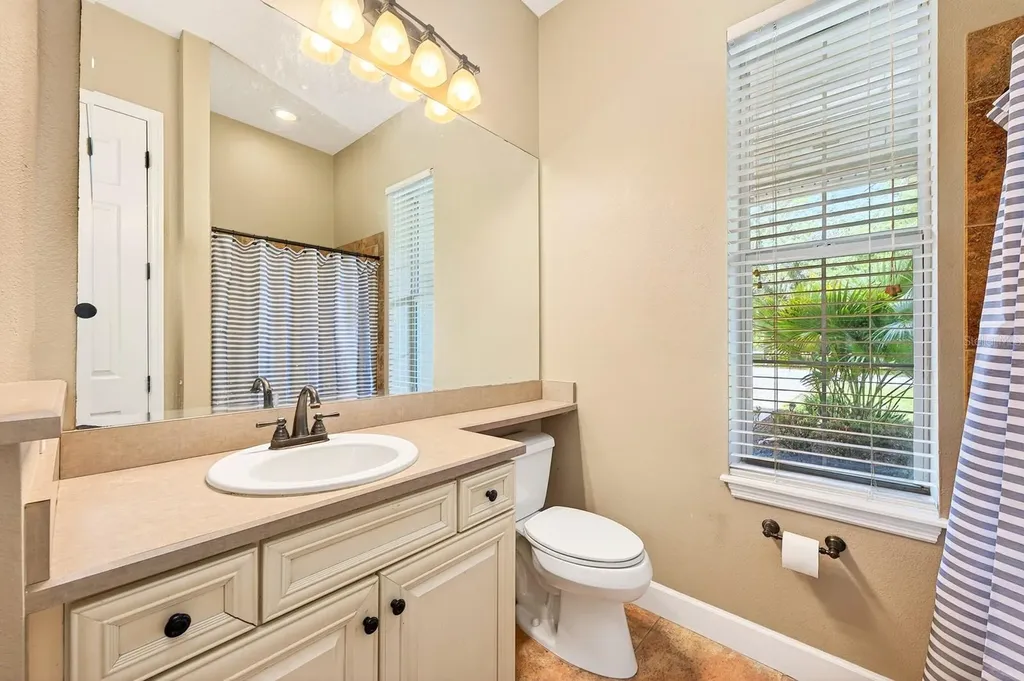 2756 Lake Pickett Place Chuluota FL 32766