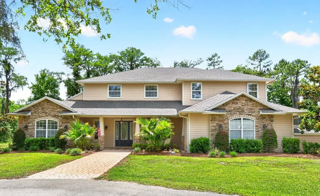 2756 Lake Pickett Place Chuluota FL 32766