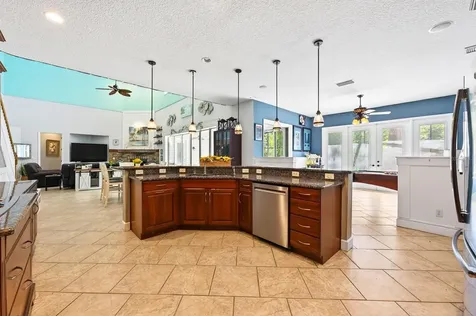 2756 Lake Pickett Place Chuluota FL 32766