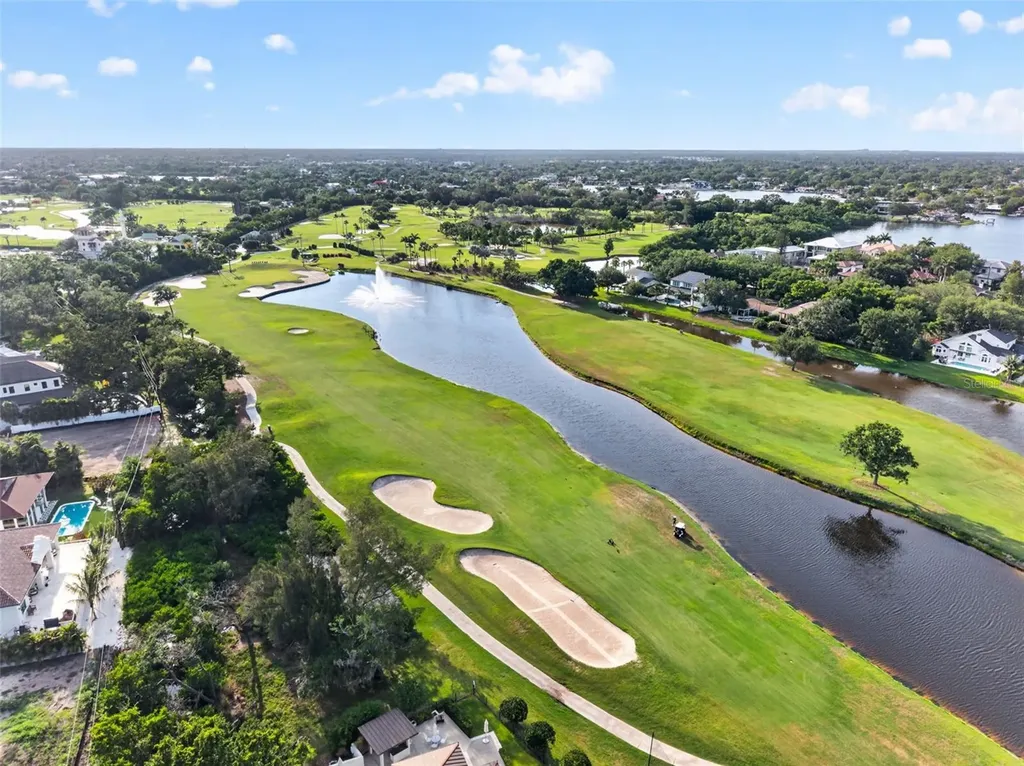 289 Rafael Boulevard NE St Petersburg FL 33704