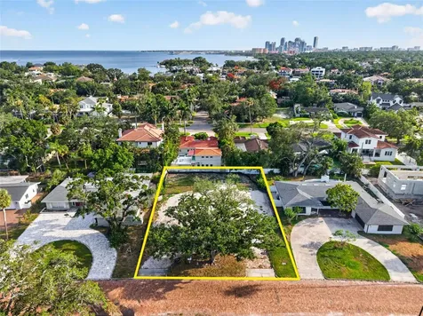 289 Rafael Boulevard NE St Petersburg FL 33704