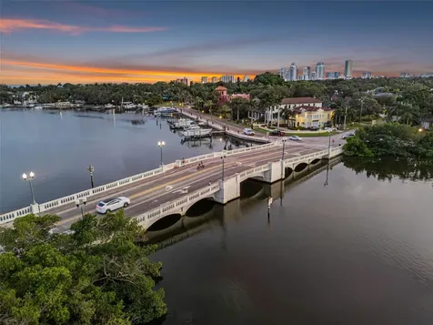 289 Rafael Boulevard NE St Petersburg FL 33704
