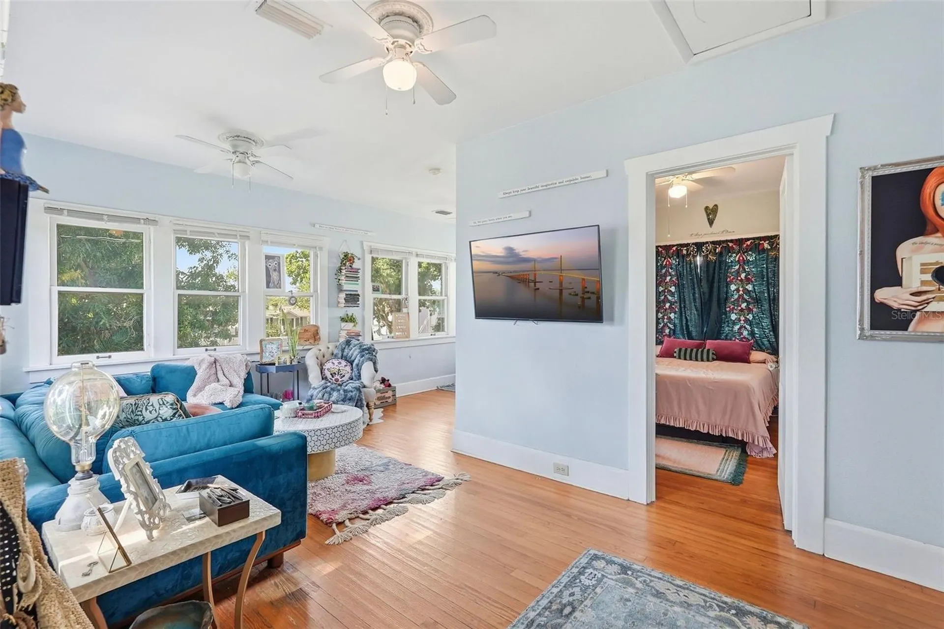 855 28th Avenue N St Petersburg FL 33704