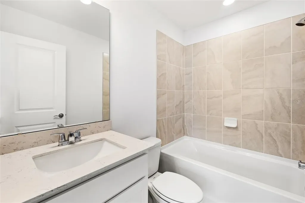 5650 Enchanted Meadow Alley Clermont FL 34714