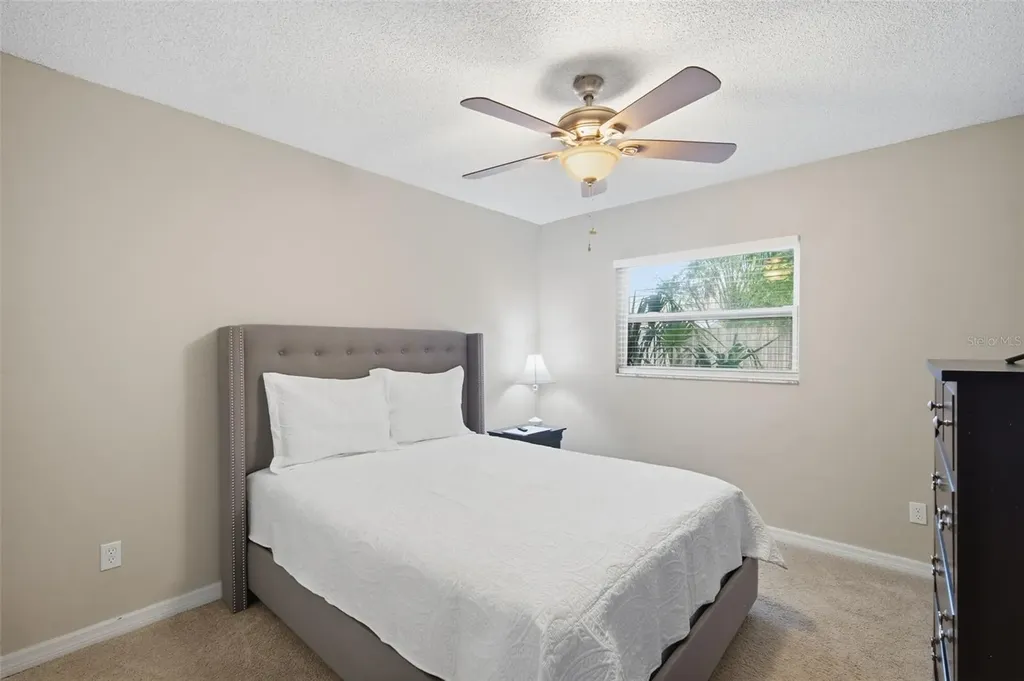 7327 Sunshine Circle Tampa FL 33634