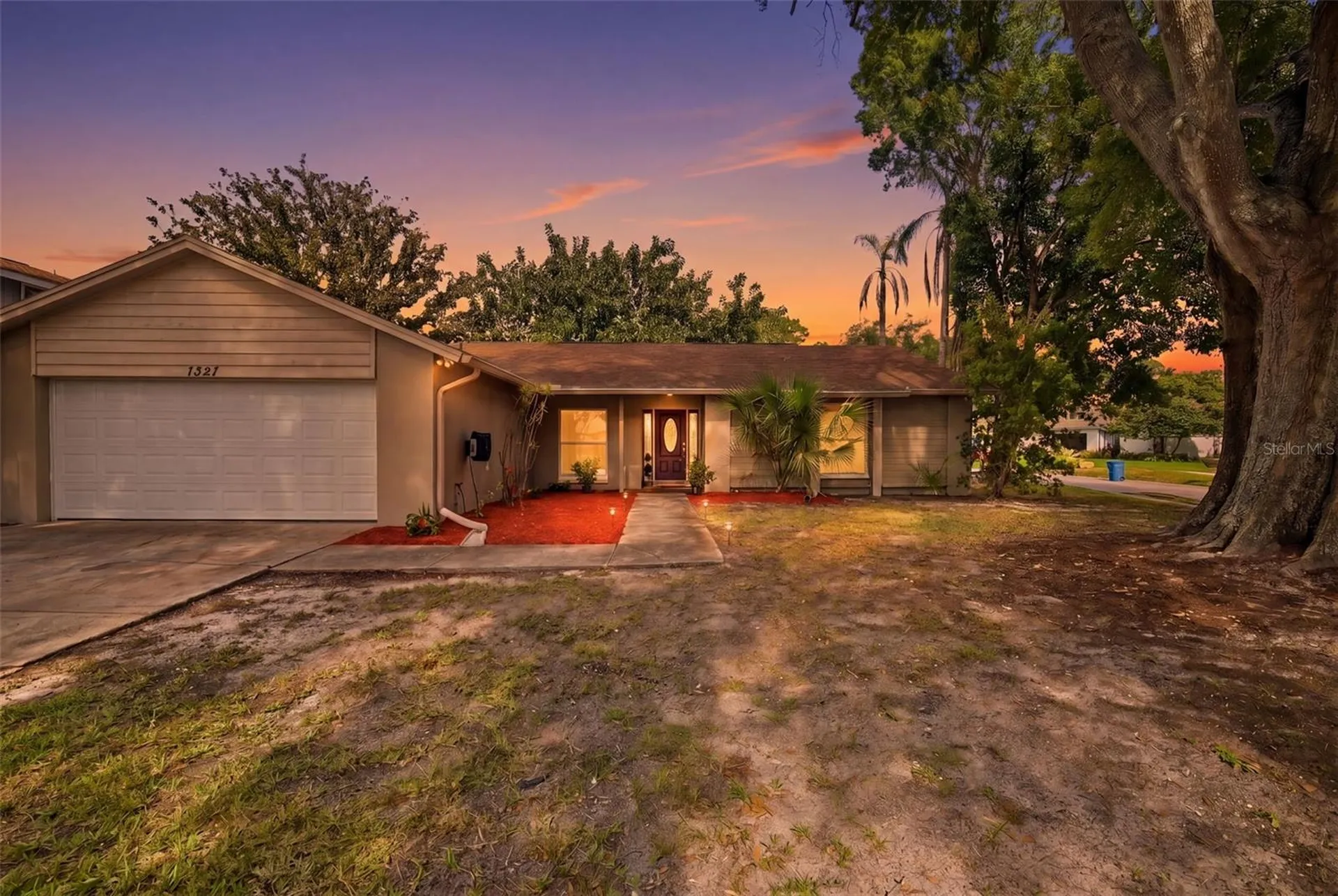7327 Sunshine Circle Tampa FL 33634
