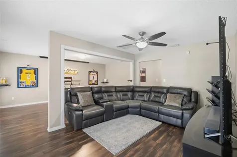 7327 Sunshine Circle Tampa FL 33634