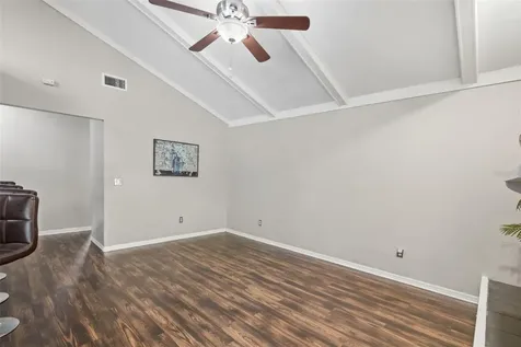 7327 Sunshine Circle Tampa FL 33634