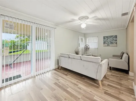 1816 Colton Drive Orlando FL 32822