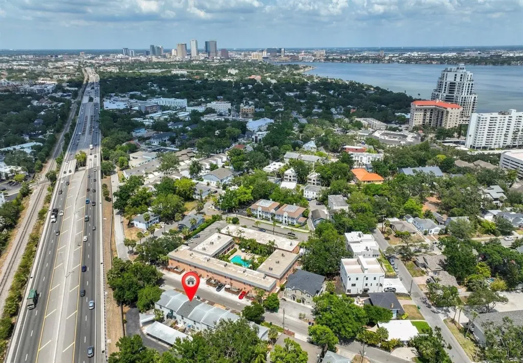 2011 S Carolina Avenue Tampa FL 33629