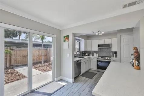 2011 S Carolina Avenue Tampa FL 33629