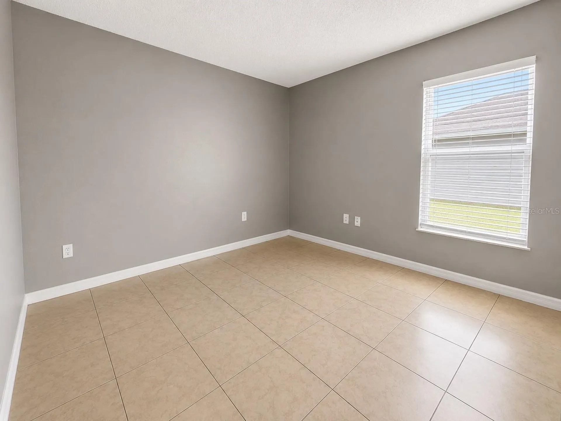 2743 Sanger Terrace Deltona FL 32738