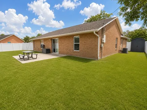 2743 Sanger Terrace Deltona FL 32738