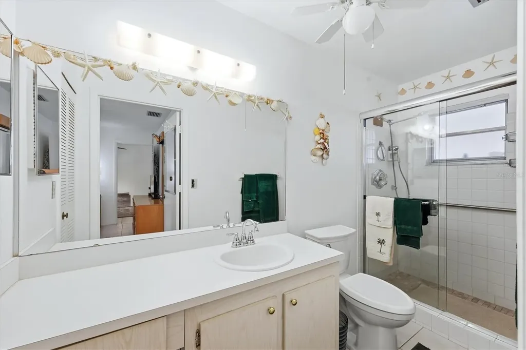 390 301 Boulevard W Bradenton FL 34205