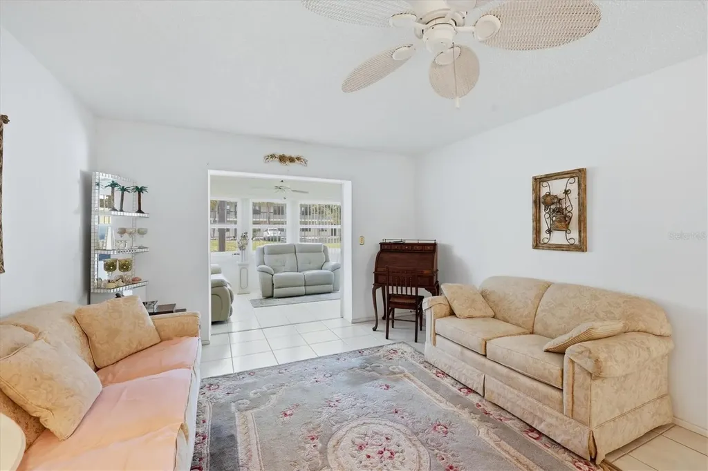 390 301 Boulevard W Bradenton FL 34205