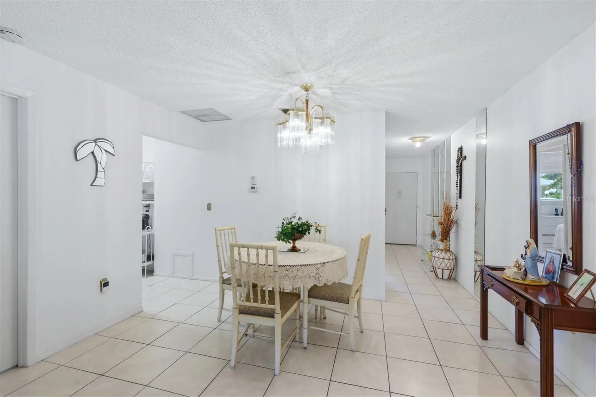 390 301 Boulevard W Bradenton FL 34205