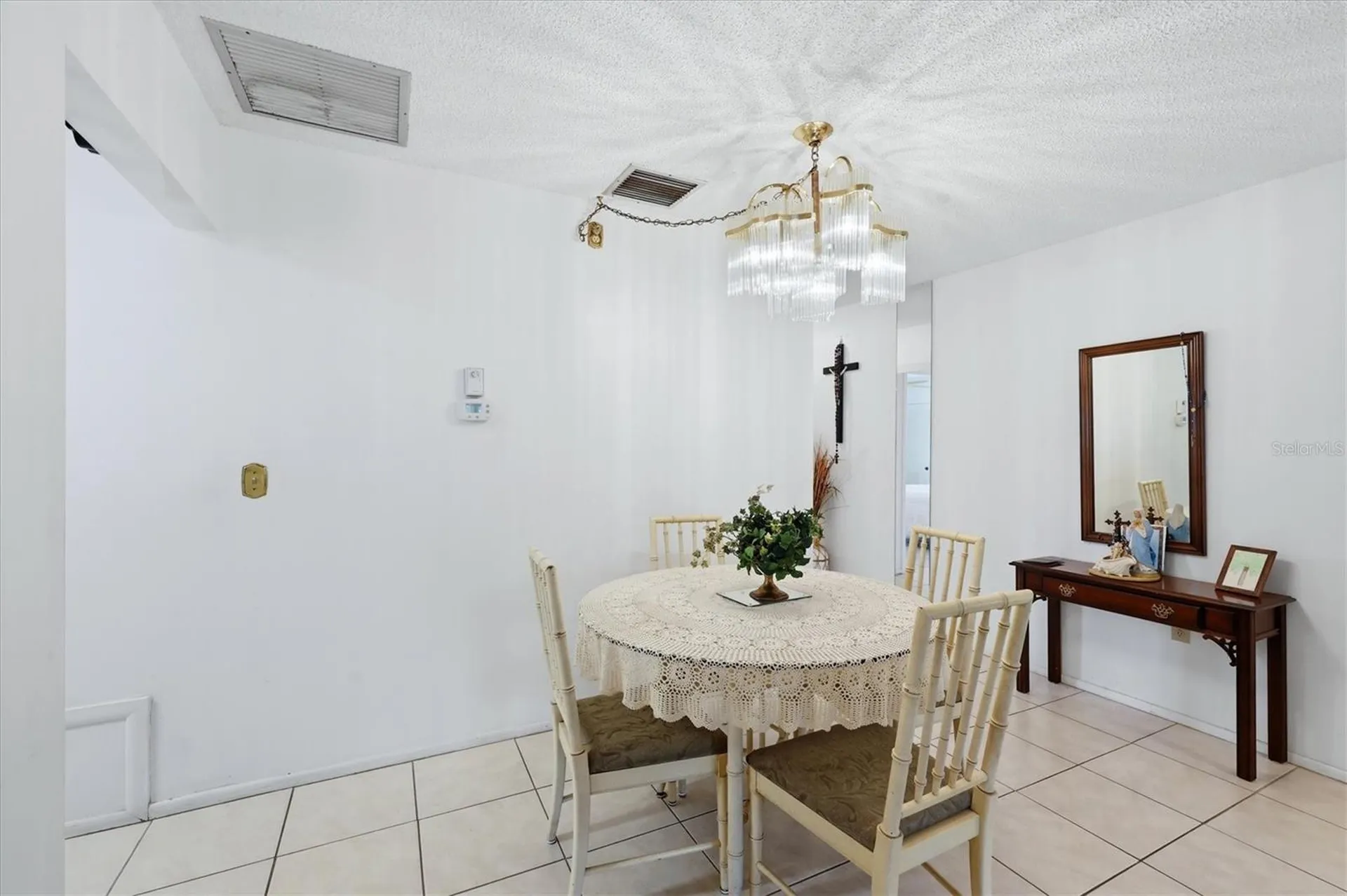 390 301 Boulevard W Bradenton FL 34205