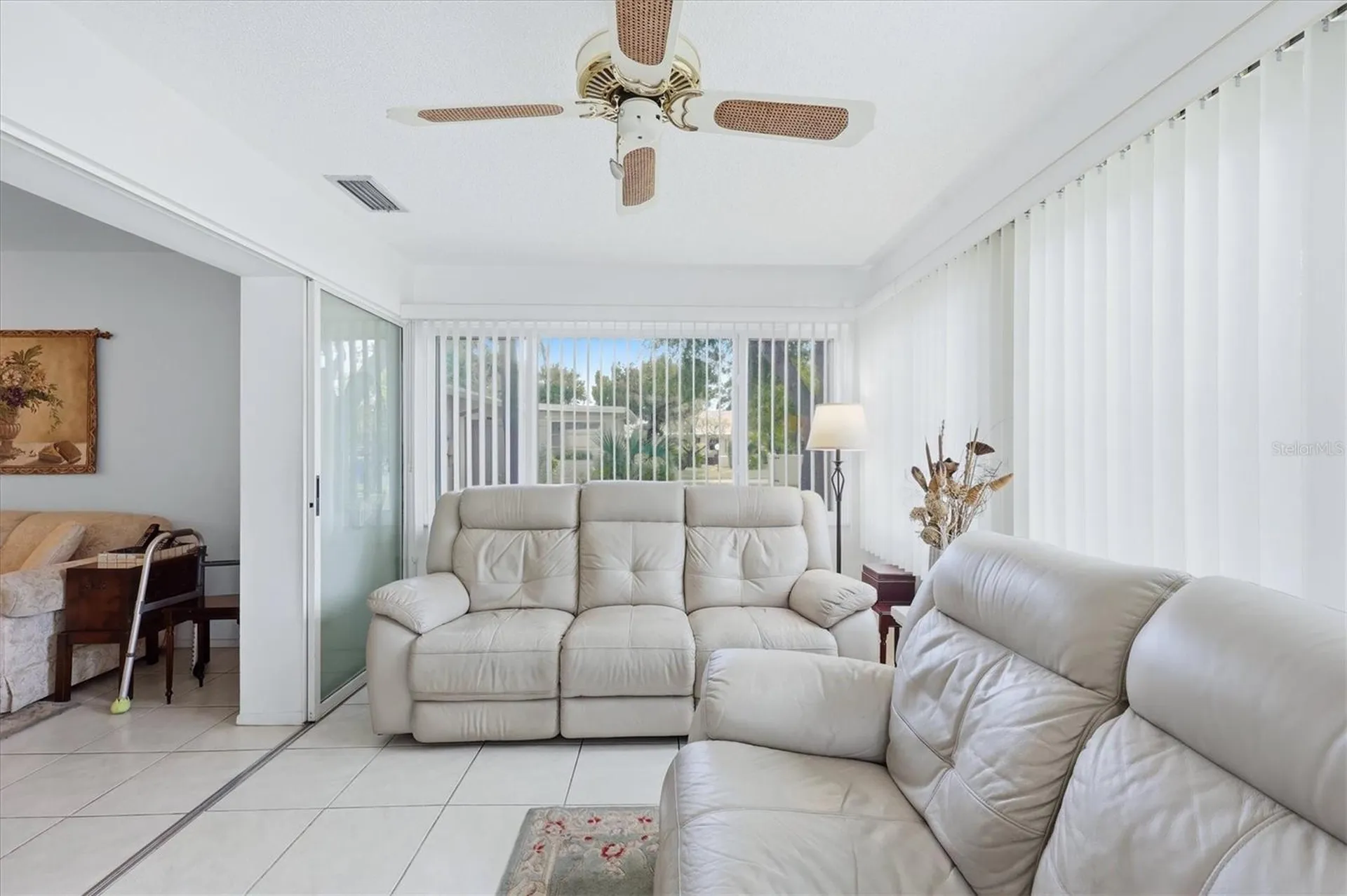 390 301 Boulevard W Bradenton FL 34205
