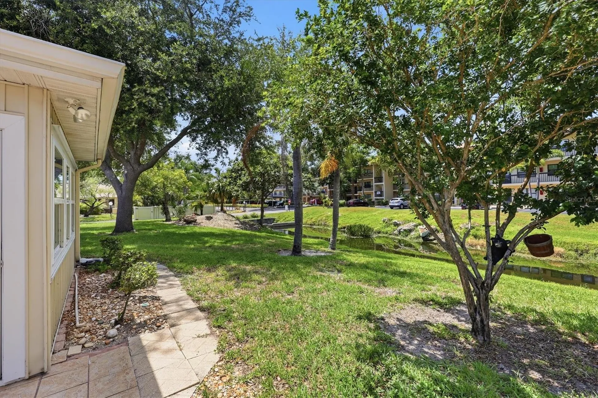 390 301 Boulevard W Bradenton FL 34205
