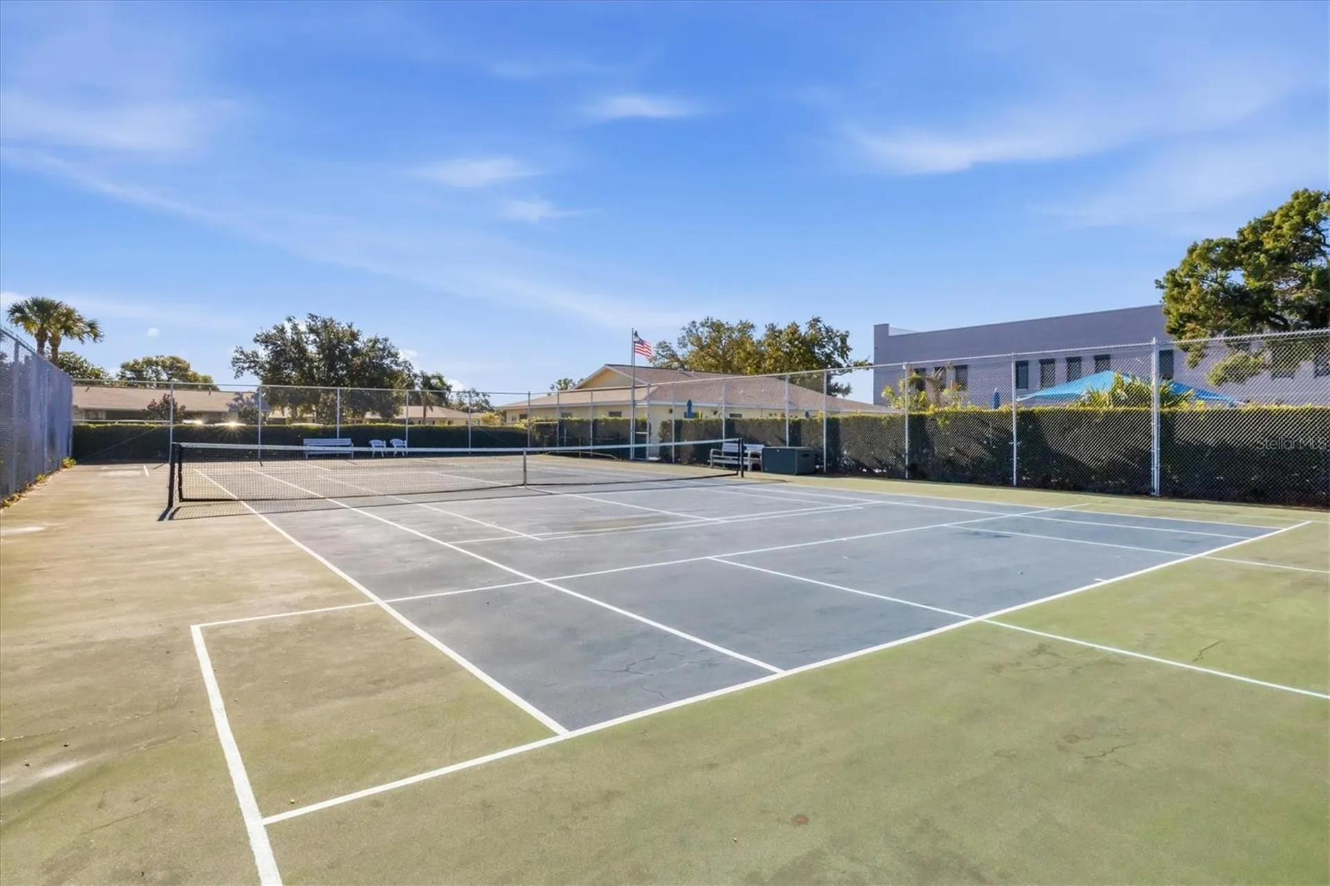 390 301 Boulevard W Bradenton FL 34205