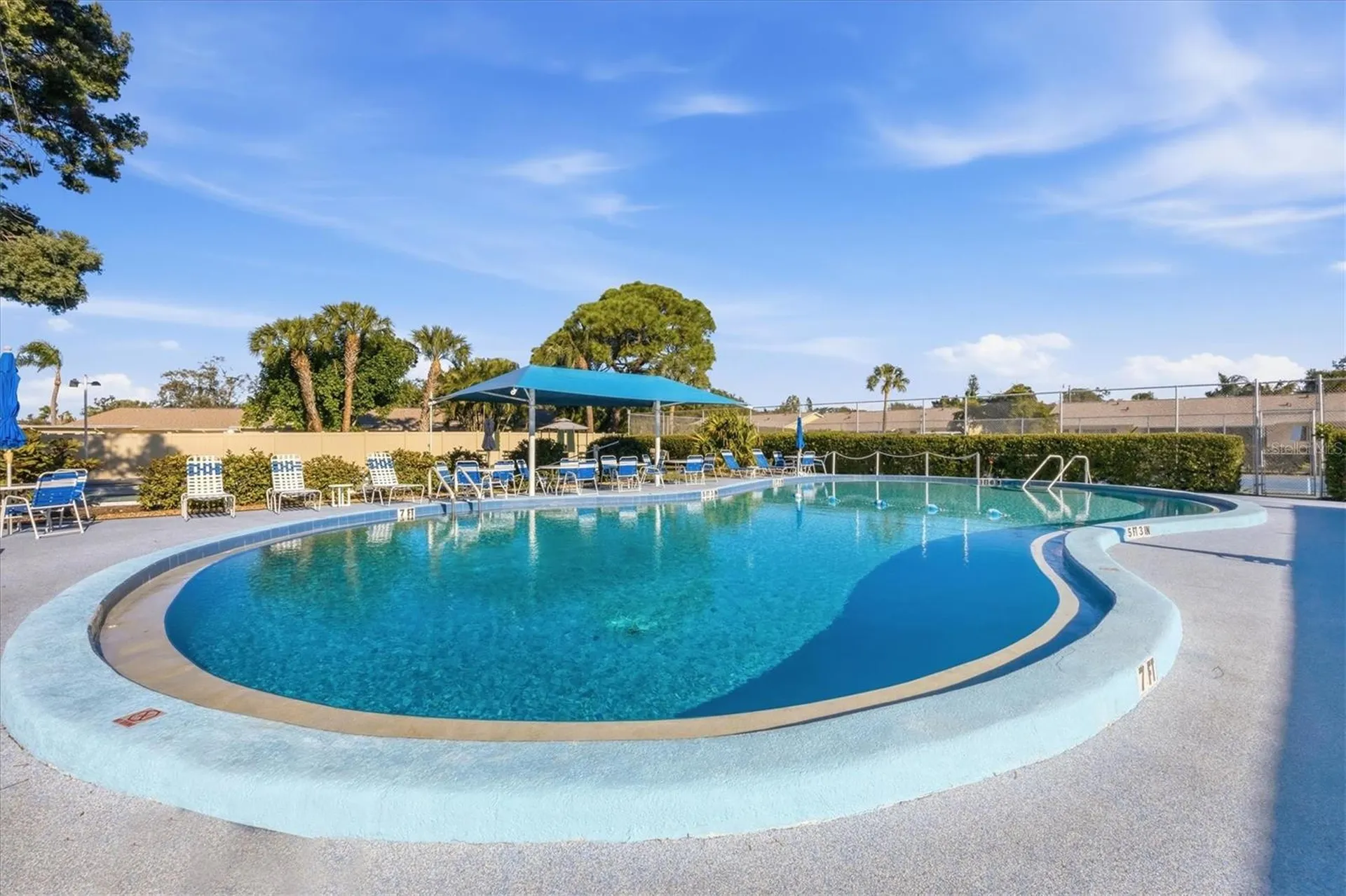390 301 Boulevard W Bradenton FL 34205
