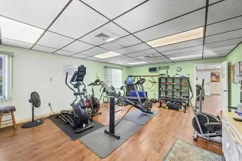 390 301 Boulevard W Bradenton FL 34205