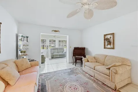 390 301 Boulevard W Bradenton FL 34205