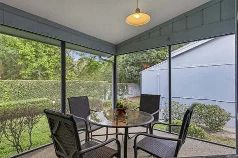 2644 Moss Oak Drive Sarasota FL 34231