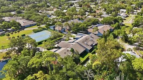 2644 Moss Oak Drive Sarasota FL 34231