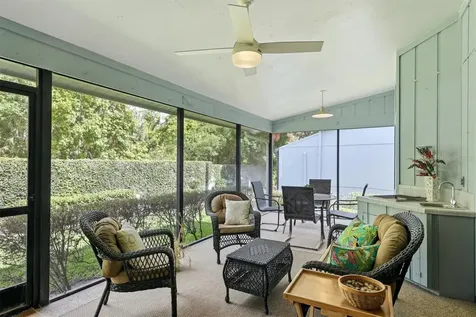 2644 Moss Oak Drive Sarasota FL 34231